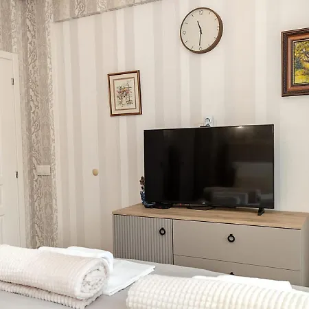 Your Relaxing In Evksinograd - 1br With Parking Space By Flat Manаger * Varna